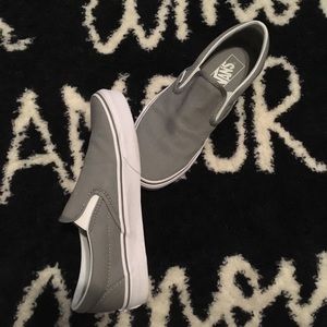 vans wild dove true white slip on